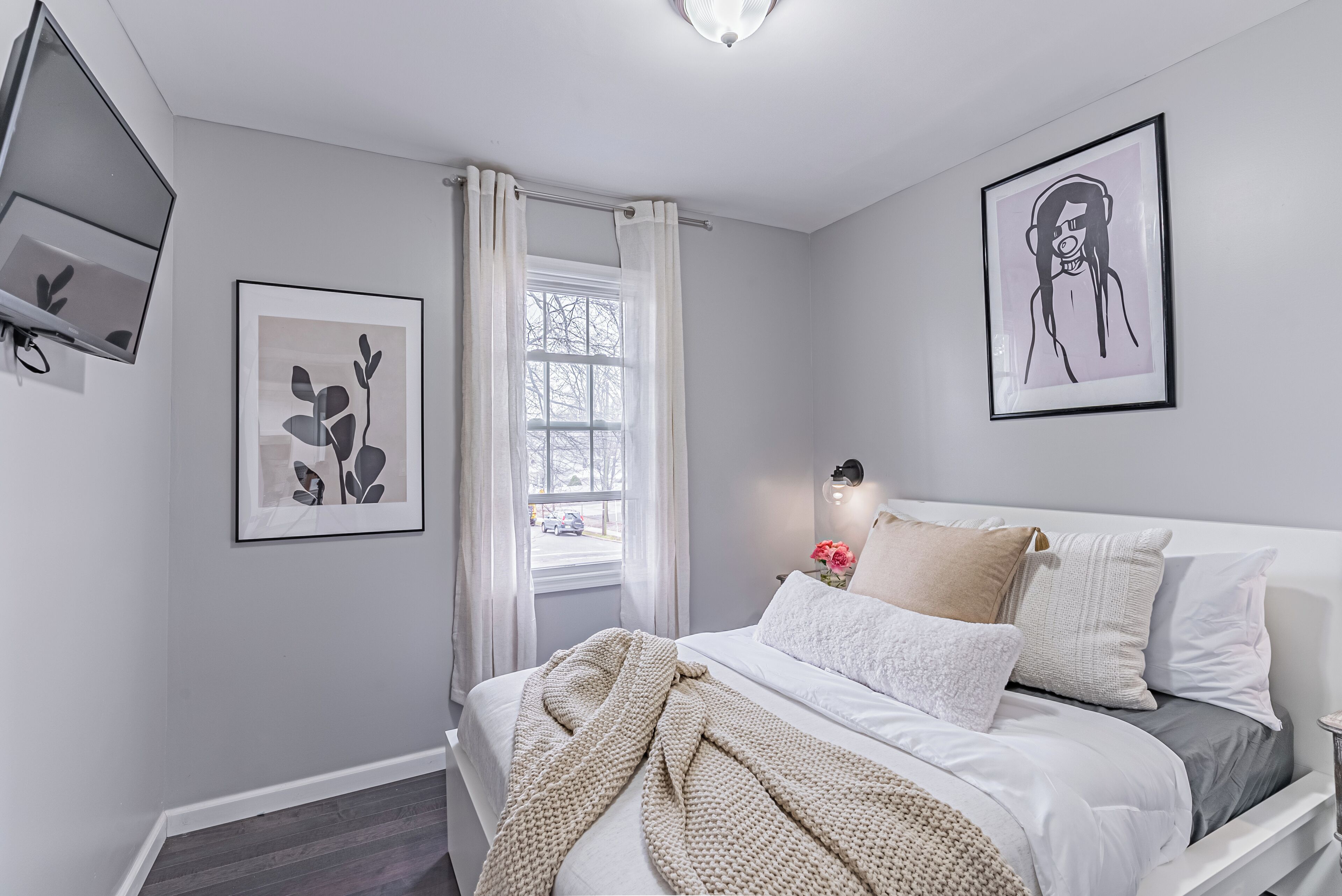 Posh Living Spacious 4-bedroom Duplex Plainfield