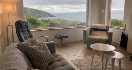 Kilmurry Cottage - Superb Views