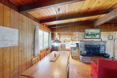 Florence oceanfront escape, where cozy meets coastal charm