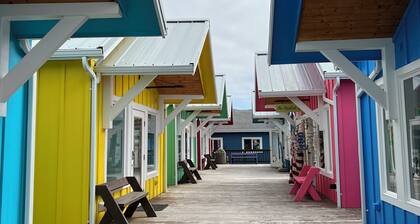 Ocean Shores studio with kitchenette-minutes from beach-Anchor Ashore Condo #4