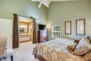 3 bedrooms, free WiFi, bed sheets