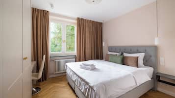 2 bedrooms, iron/ironing board, WiFi, bed sheets