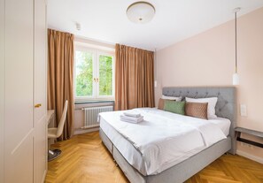 2 chambres, fer et planche à repasser, Wi-Fi, literie fournie