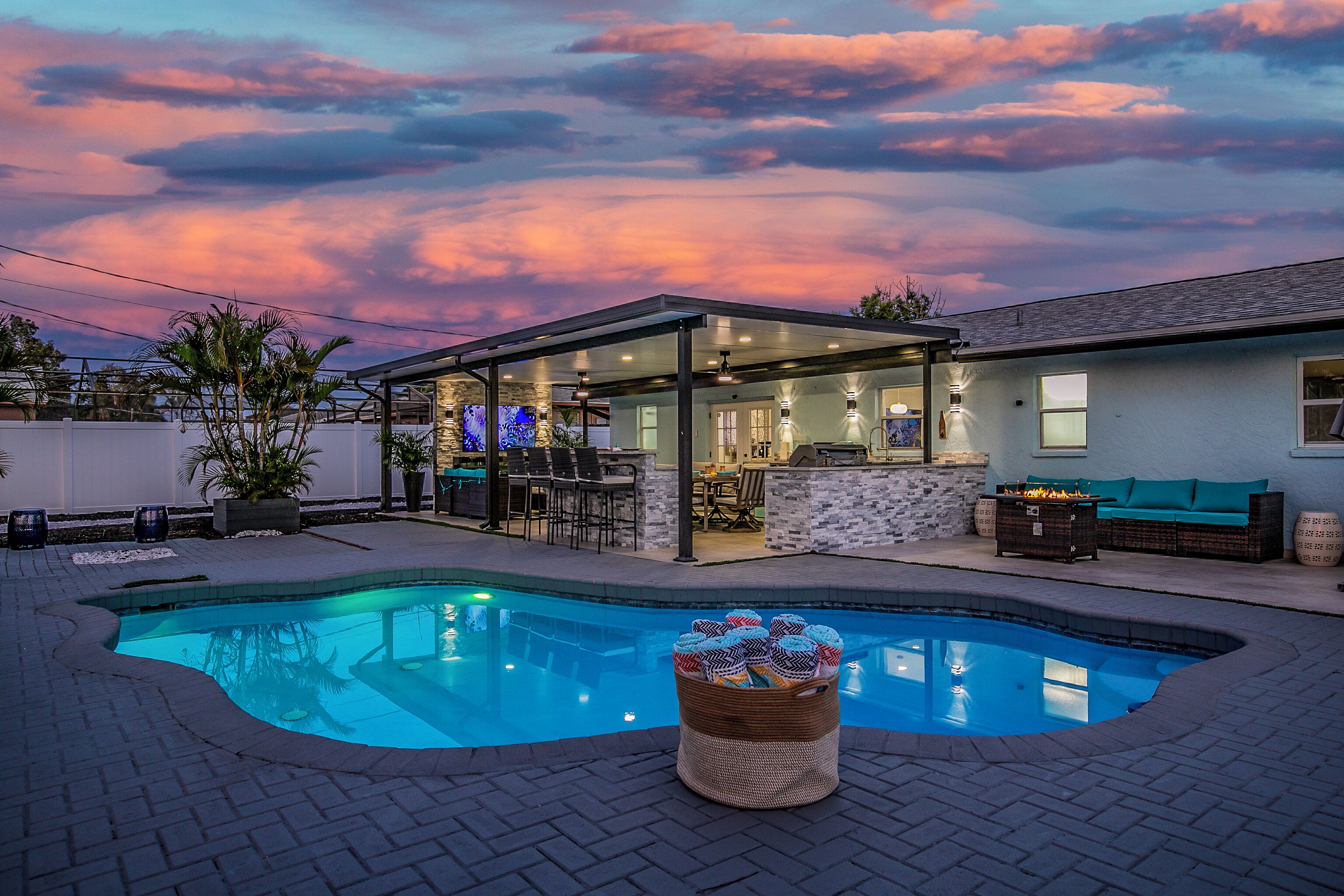 屋外プール、温水プール