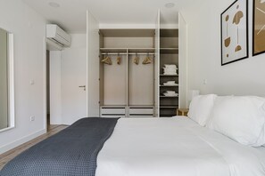 3 Schlafzimmer, Bügeleisen/Bügelbrett, WLAN, Bettwäsche