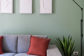 TV - Rooftop View Bilo - Bocconi Area (Milano)