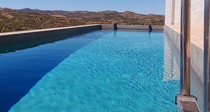 'Amêndoa Duro Amarelo' Room with Mountain View, Wi-Fi and Air Conditioning