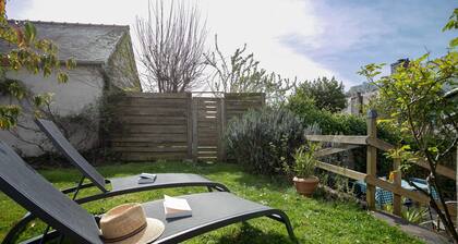 Holiday Home 'La Maison De Pêcheur Chez Alice' with Private Terrace, Private Garden and Wi-Fi