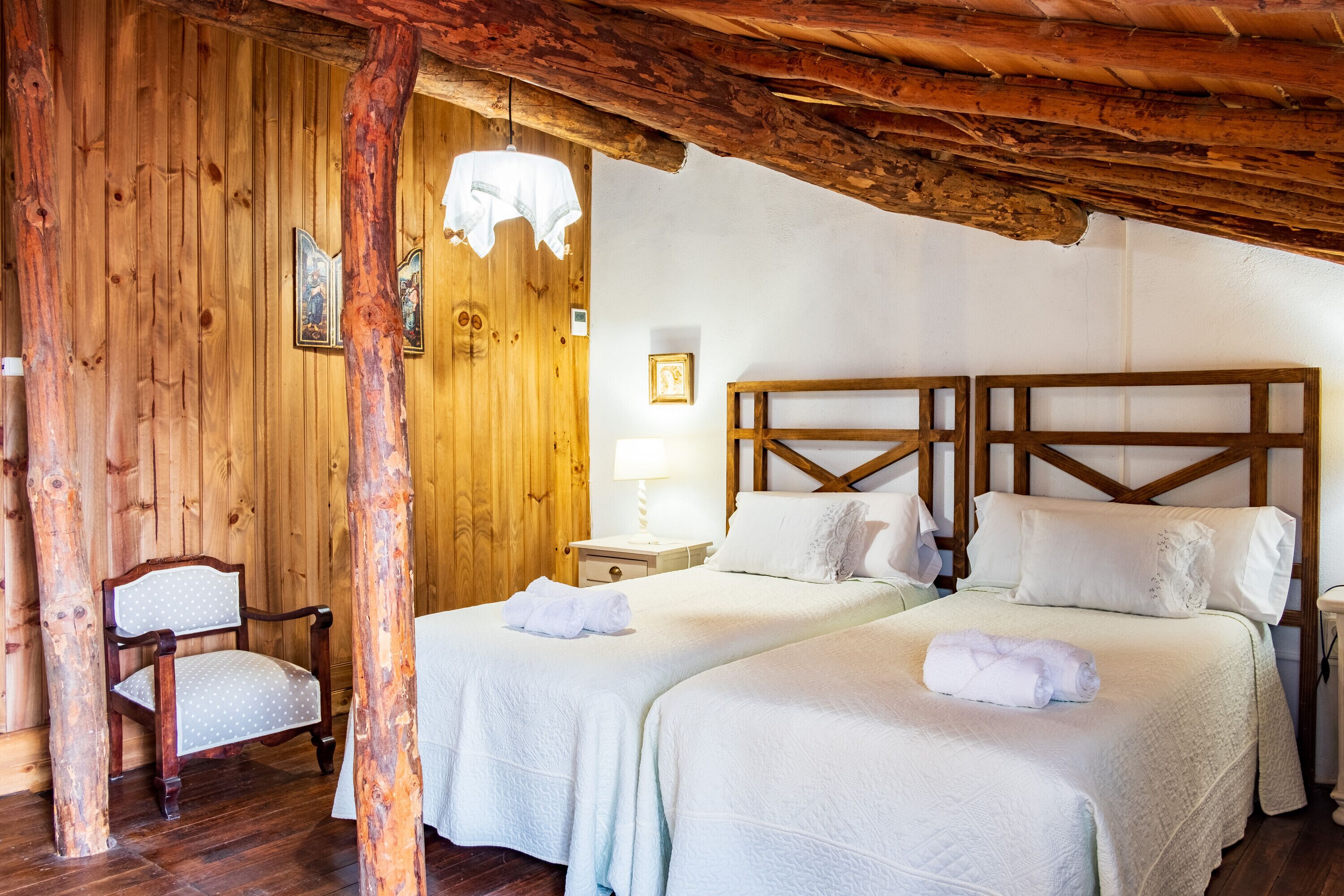 4 Schlafzimmer, kostenloses WLAN, Bettwäsche