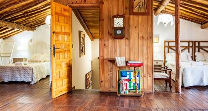 Country House 'Casa Obdulia' with Private Terrace and Wi-Fi