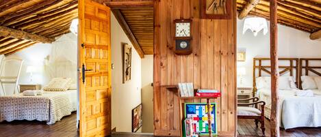 4 habitaciones, wifi gratis y ropa de cama