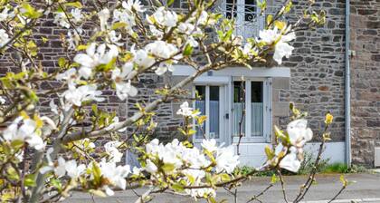 Gästehaus 'Chambre Trieux' mit gemeinsamer Terrasse, gemeinsamem Garten und WLAN