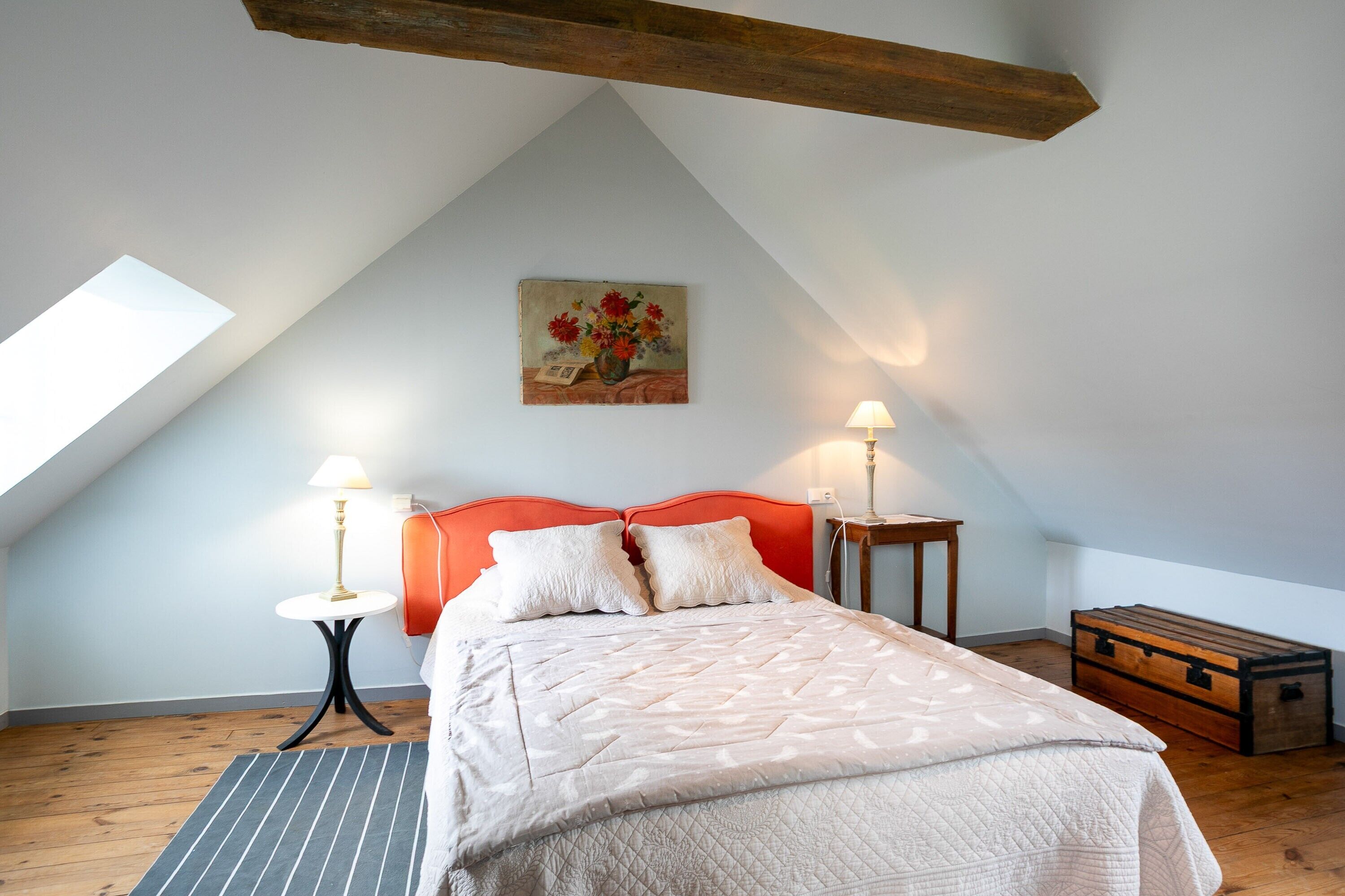 1 chambre, accès au Wi-Fi (inclus), literie fournie