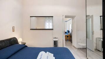 4 bedrooms, iron/ironing board, free WiFi