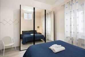 4 habitaciones, tabla de planchar con plancha y wifi gratis 