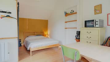 1 quarto, ferros/tábuas de passar roupa, Wi-Fi de cortesia