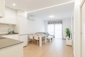 Interior - Apartment 'Vistamar' with Sea View, Wi-Fi and Air Conditioning (Moraira)