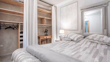 2 chambres, fer et planche Ă repasser, draps fournis