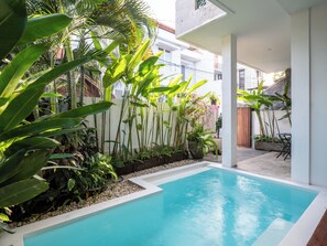 Outdoor pool - Berawa Factory Lofts (Canggu)