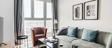 Télévision, chaîne hi-fi