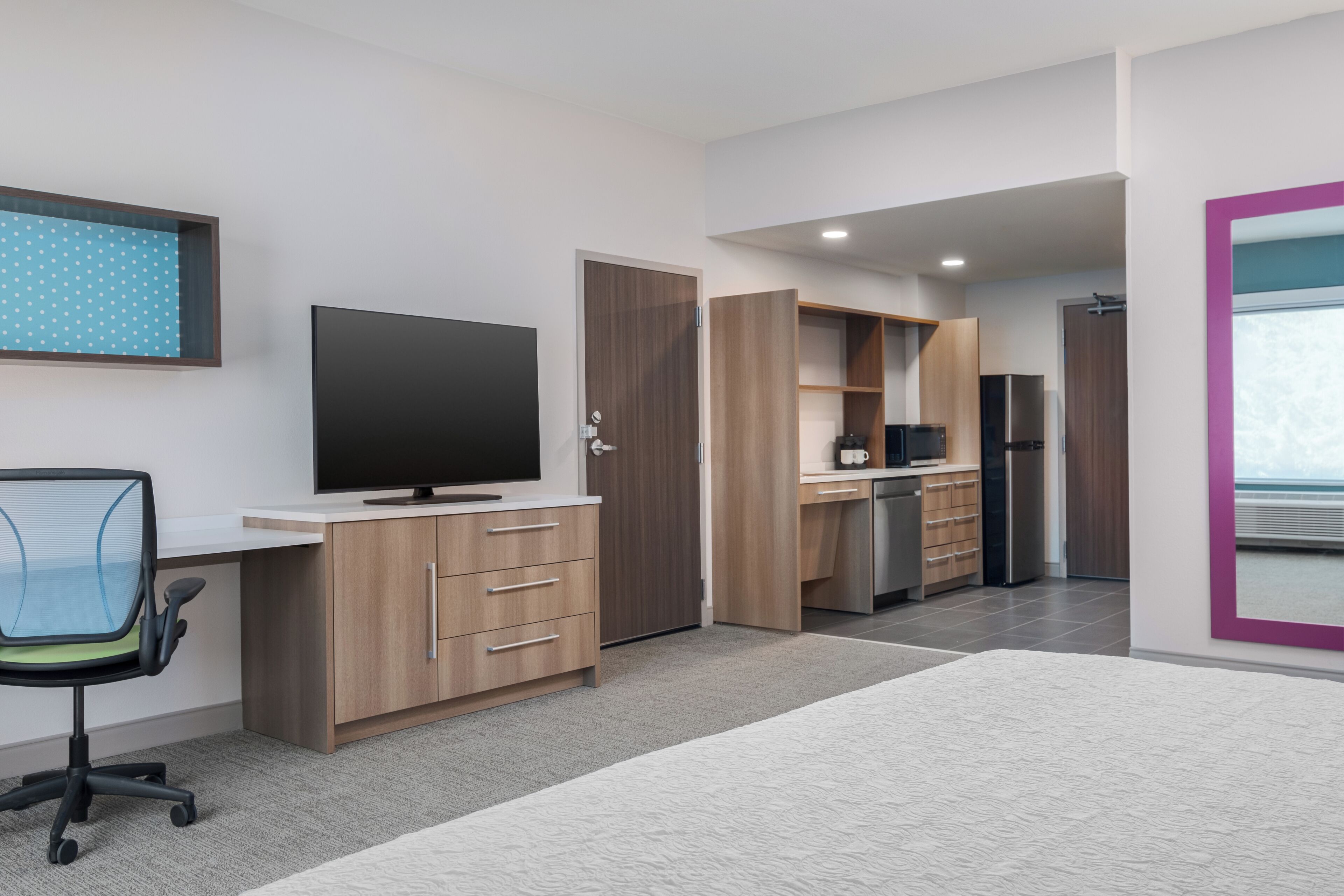 Photo - Home2 Suites BY Hilton Phoenix Midtown