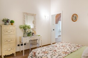 Apartment | 2 bedrooms - Paolino View Apartment (Lucca)