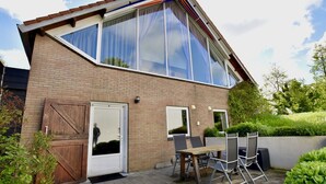 Outdoor dining - Apartment Komeet by Interhome (Wissenkerke)