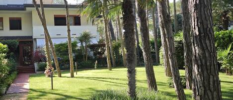 Overnatningsstedets område