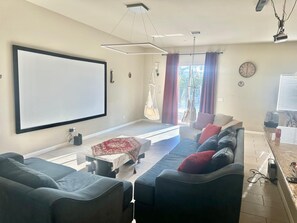 TV