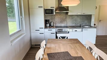 Kühlschrank, Ofen, Geschirrspüler, Toaster