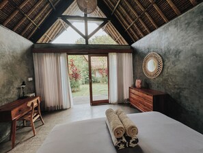 Värdeförvaringsskåp på rummet, skrivbord och gratis wi-fi