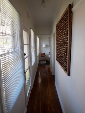 Interior - Restored one bedroom holiday flat. (Katoomba)