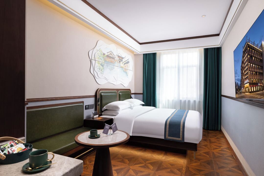 Ropa de cama de alta calidad, decoración personalizada y wifi gratis 