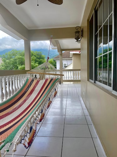 Casa Jardines Inn with Mountain View