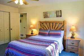 5 Schlafzimmer, Bügeleisen/Bügelbrett, kostenloses WLAN, Bettwäsche