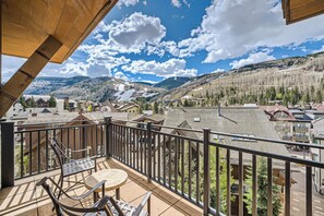 Property grounds - The Sebastian, 16 Vail Rd, Vail Village Krs, Hot Tub, Pool, Concierge, Base Camp Ski Storage (Vail)