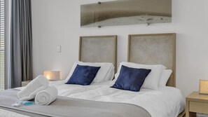3 bedrooms, iron/ironing board, free WiFi, bed sheets - Luxury Apartment 1310 at Bells Boulevard - Exclusive 3-Bedroom Suite in the Boutique Bale Complex. (Kingscliff)