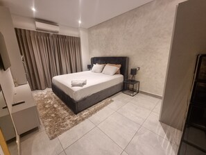 1 室のベッドルーム、アイロン / アイロン台、WiFi、ベッドシーツ