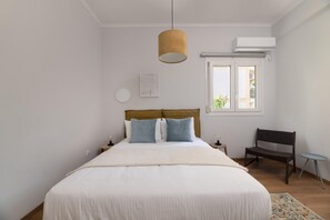 2 chambres, fer et planche à repasser, Wi-Fi gratuit, draps fournis
