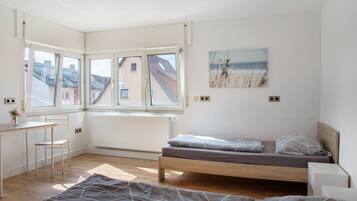3 habitaciones, wifi gratis y ropa de cama