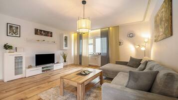 Fernseher, DVD-Player