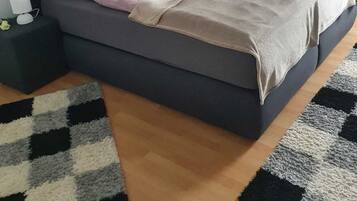 2 Schlafzimmer, Bügeleisen/Bügelbrett, kostenloses WLAN, Bettwäsche