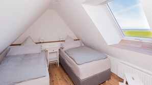 2 soverom, strykejern/-brett, wi-fi (inkludert) og sengetøy