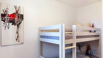 2 habitaciones, wifi gratis y ropa de cama