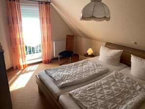 2 quartos, Wi-Fi de cortesia, roupa de cama