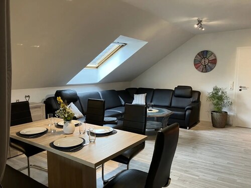 "Ferienwohnung Sauerlandherz" mit Balkon und Wi-Fi