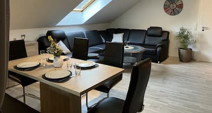 "Ferienwohnung Sauerlandherz" mit Balkon und Wi-Fi