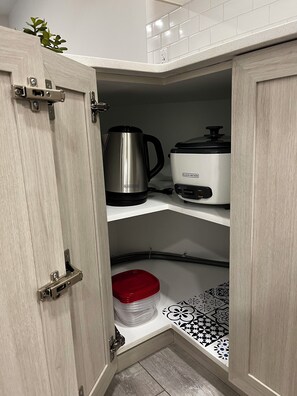 Interior - Home Away from Home! (Calgary)