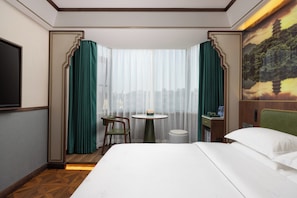 Basic Double Room | Free minibar, soundproofing, free WiFi, bed sheets - Nostalgia S Hotel(HangzhouHefang Old Street） (Hangzhou)