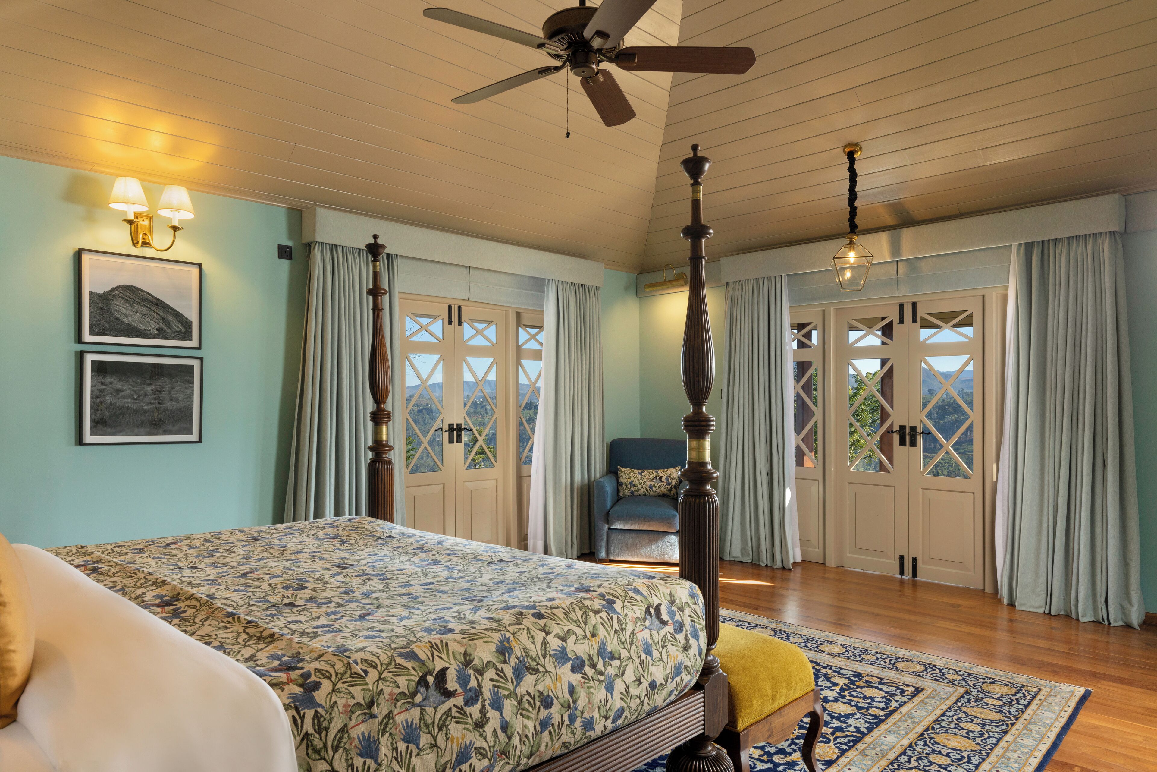 Lane Suite | Mountain view